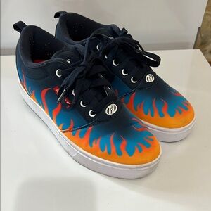 Heelys Black and Blue Flame Low Top Sneakers big boy 7
